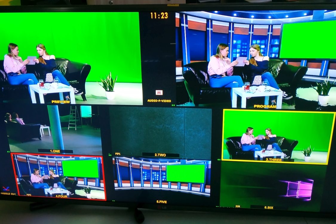 Greenscreen-Nachrichtenstudio