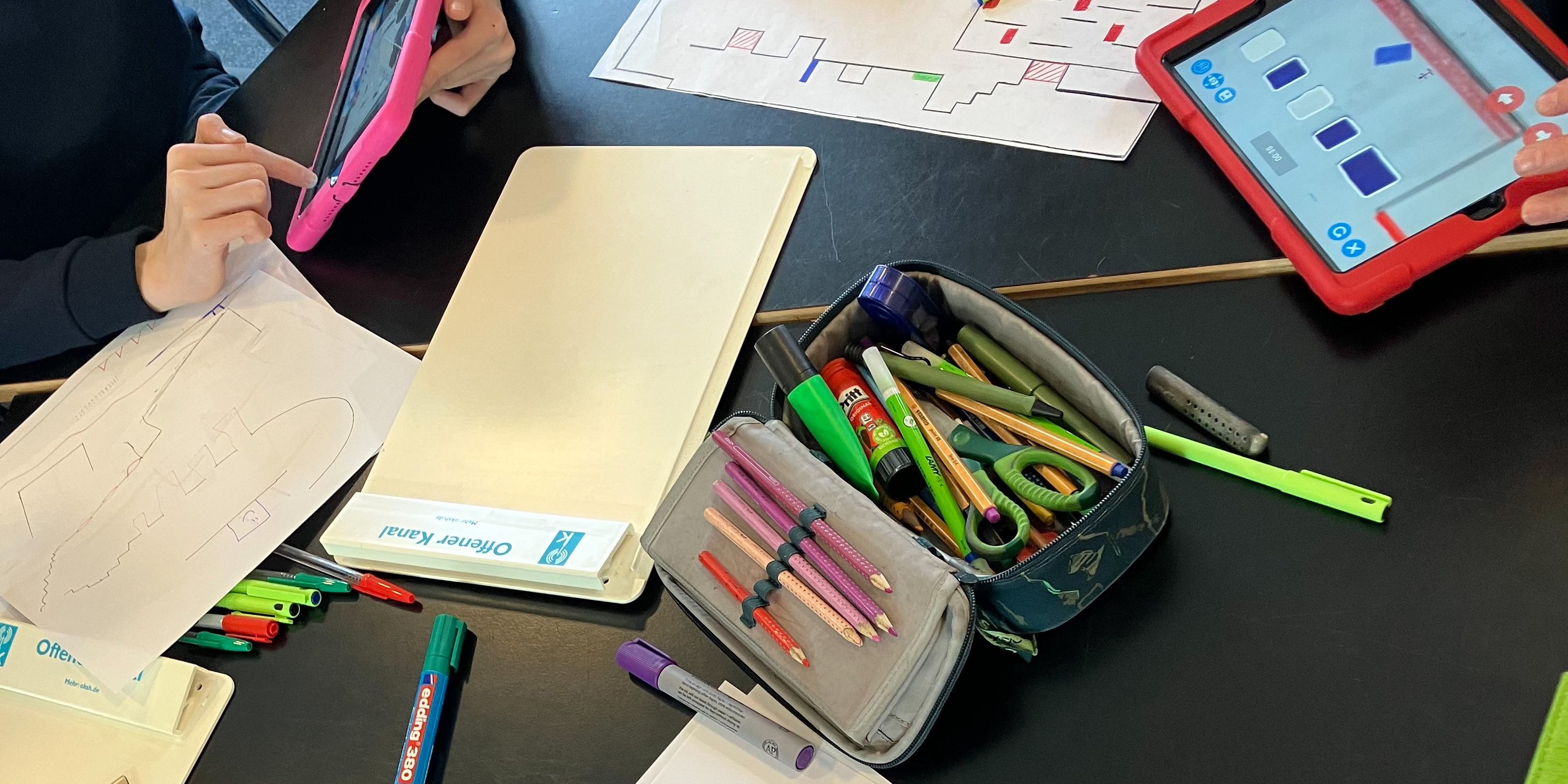 B35984AD-8629-4534-B918-379B55856B8E