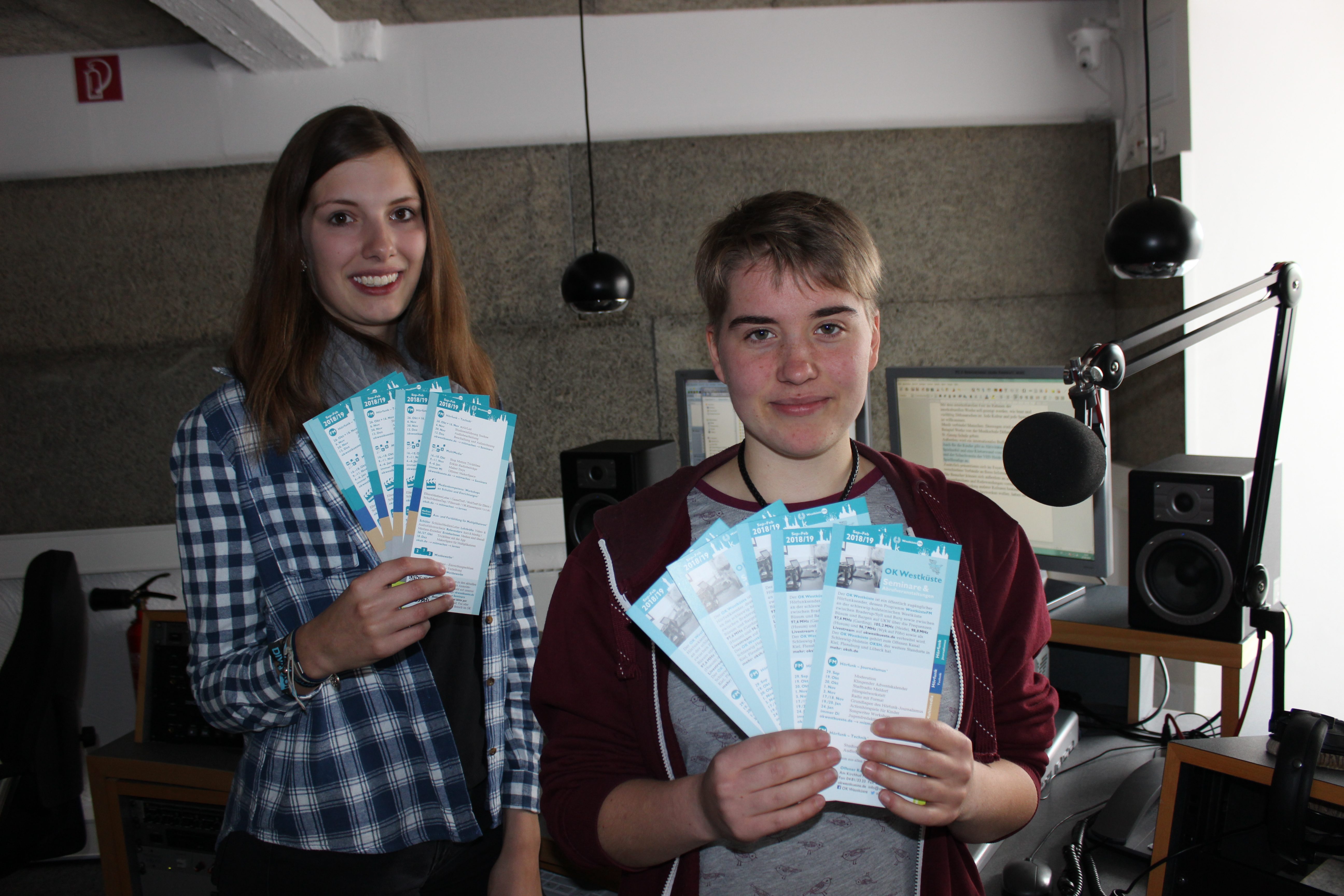 Saskia und Jooke präsentieren das aktuelle Herbstprogramm Herbstprogramm