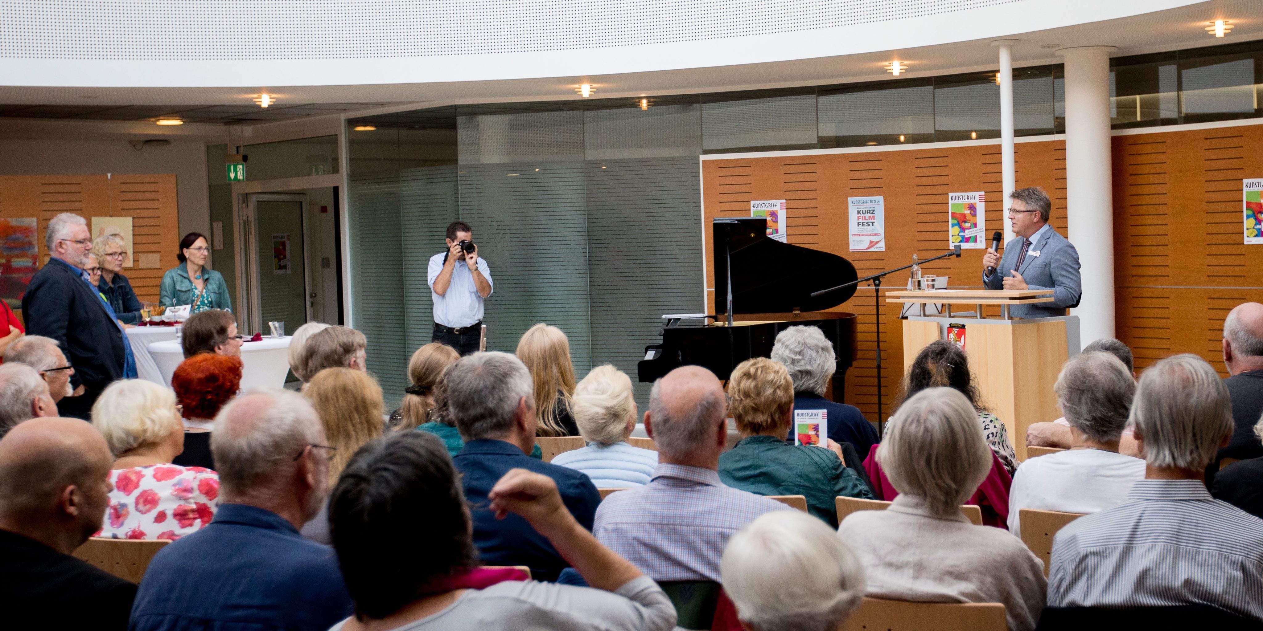 Kunstgriff Eröffnung