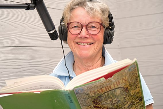 Märchenerzählerin Sigrid Nolte-Schefold Märchenerzählerin Sigrid Nolte-Schefold