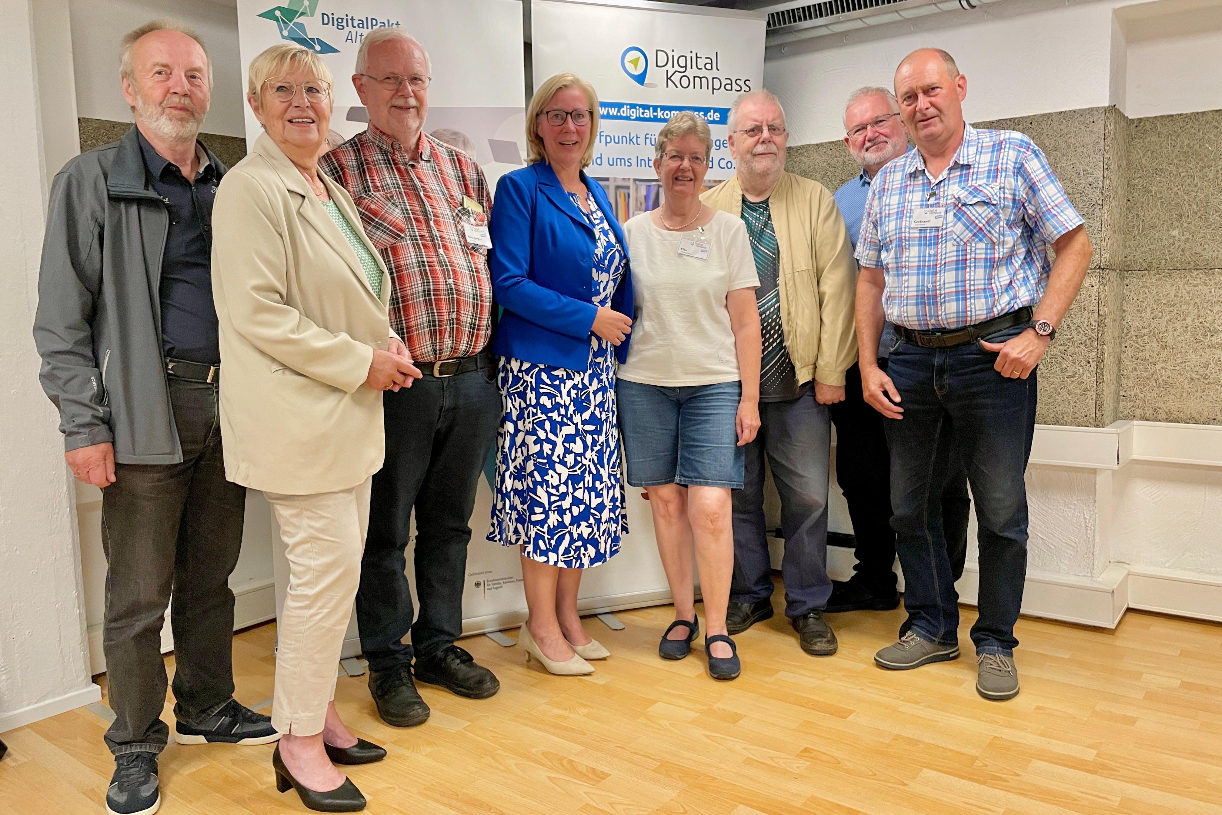 Digitalkompass Dithmarschen Team Staatssekretärin Silke Schiller-Tobies