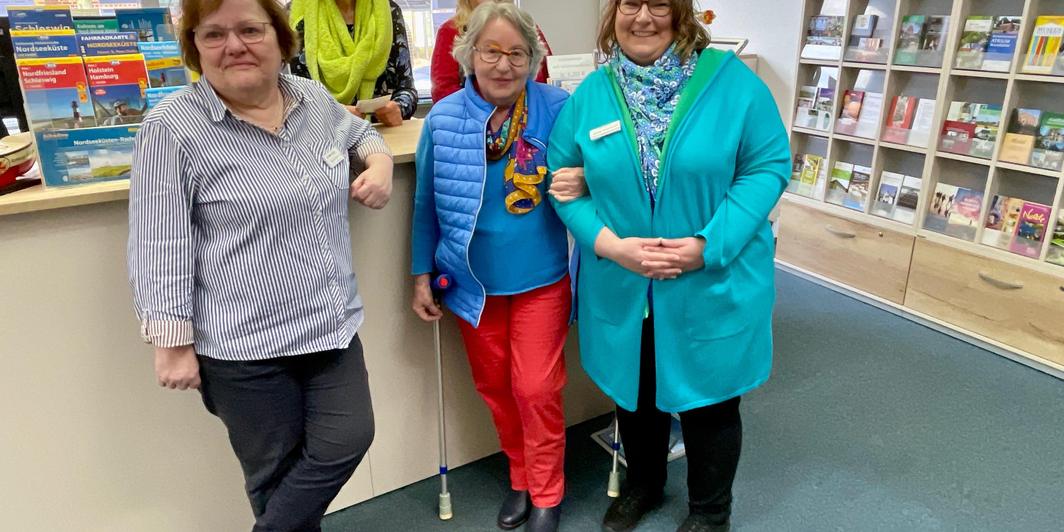 Touristinformation Meldorf und die Stadtführerinnen