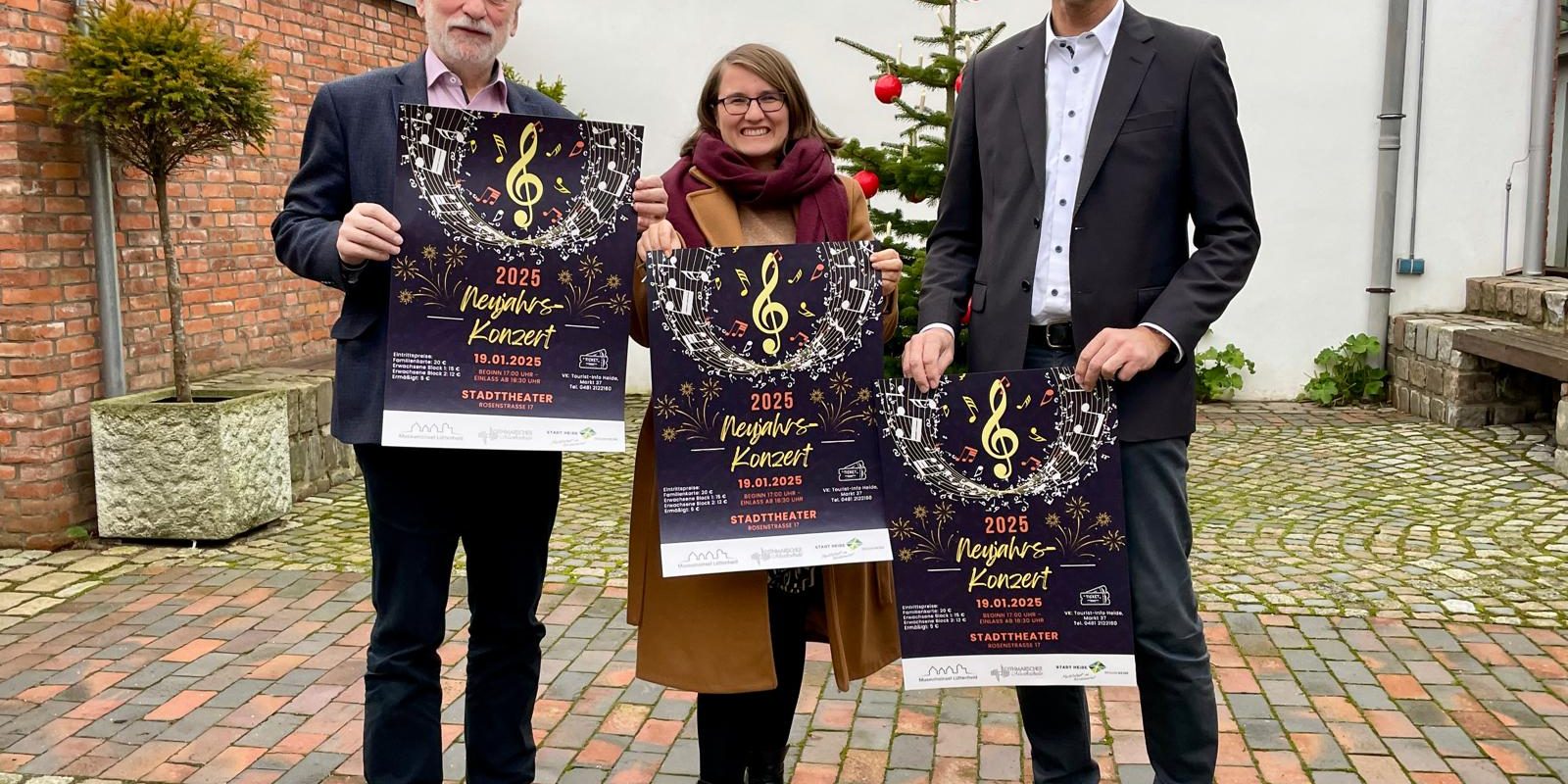 Richard Ferret, Dr. Melanie Greinert, Oliver Schmidt-Gutzat (v.l.)